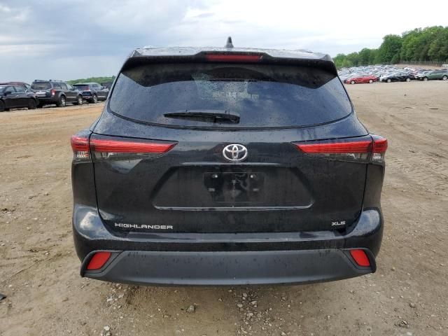 2021 Toyota Highlander XLE