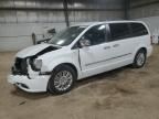 2016 Chrysler Town & Country Limited