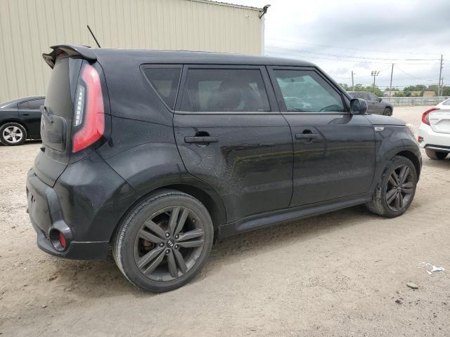 2016 KIA Soul +