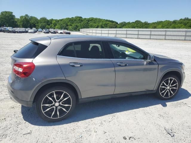 2015 Mercedes-Benz GLA 250