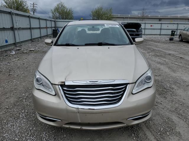 2013 Chrysler 200 Touring