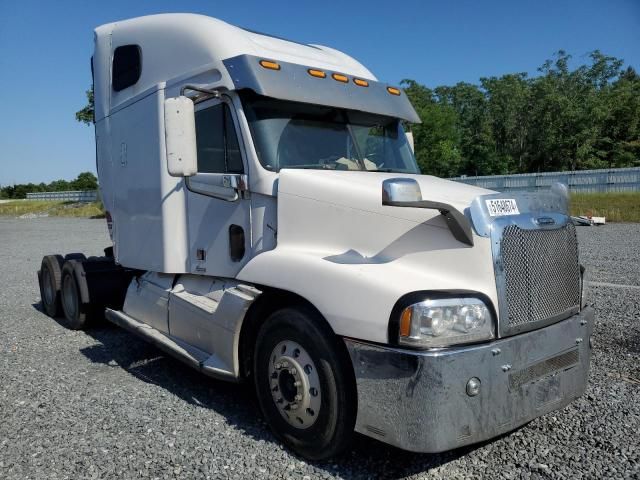 1998 Freightliner Conventional FLC120