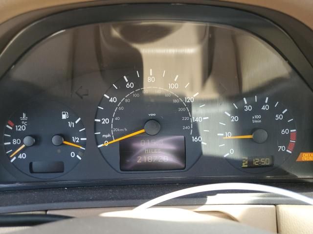 2000 Mercedes-Benz E 320