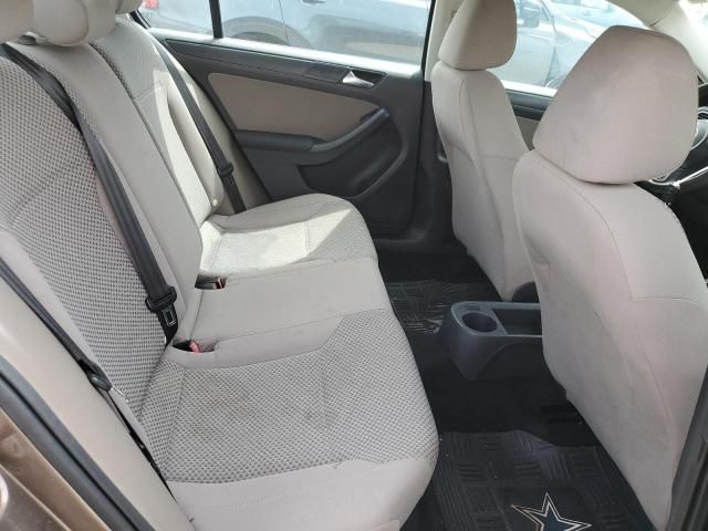 2011 Volkswagen Jetta Base