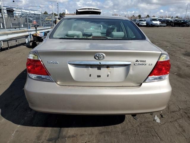 2005 Toyota Camry LE