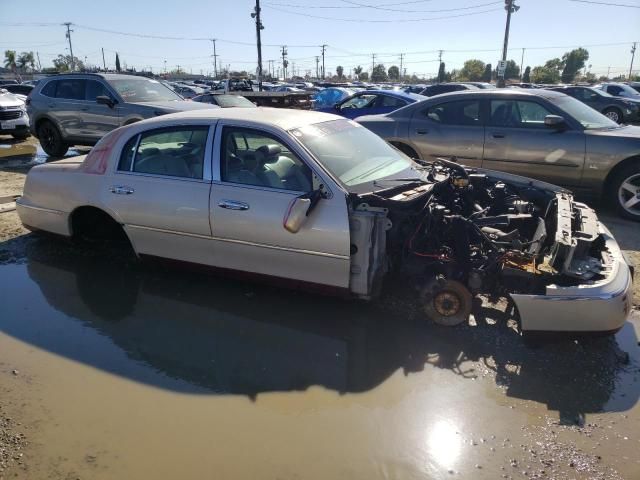 2001 Lincoln Town Car Cartier