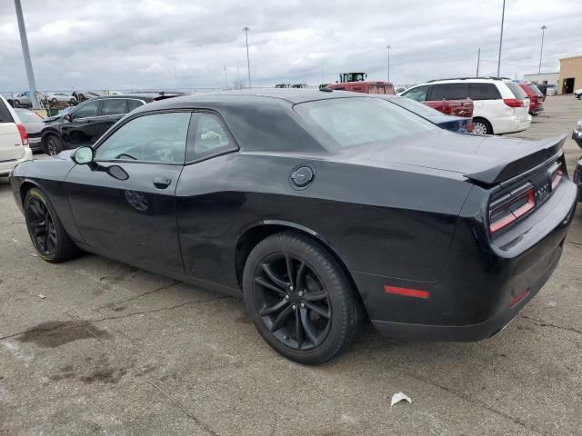 2016 Dodge Challenger SXT