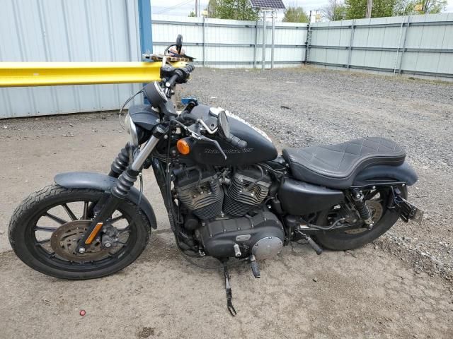2011 Harley-Davidson XL883 N