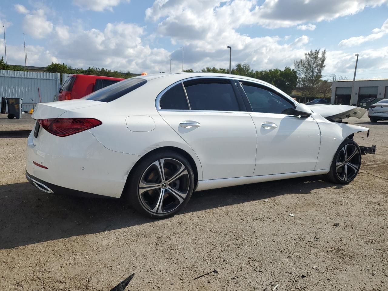 2024 Mercedes-Benz C300