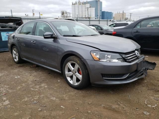 2013 Volkswagen Passat SE