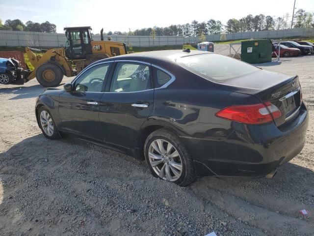 2011 Infiniti M56