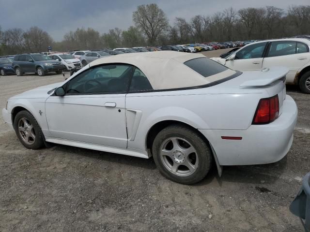 2003 Ford Mustang