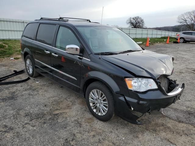 2015 Chrysler Town & Country Touring L