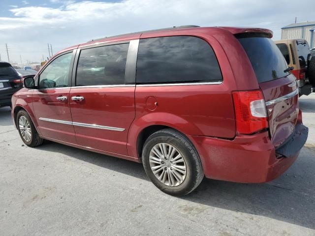 2015 Chrysler Town & Country Touring L