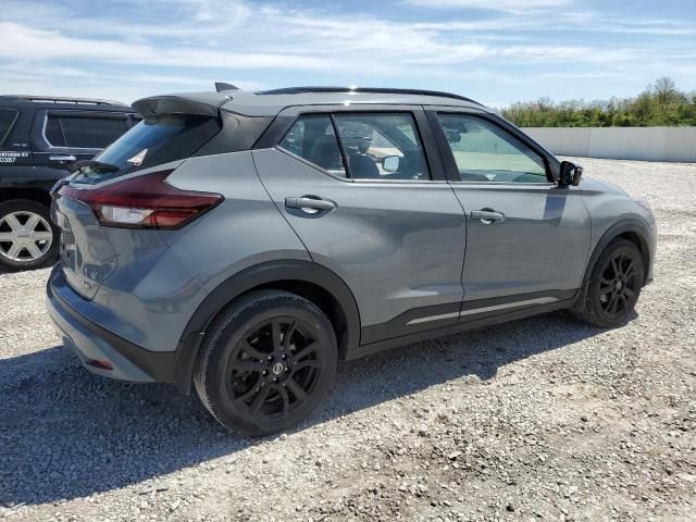 2021 Nissan Kicks SR