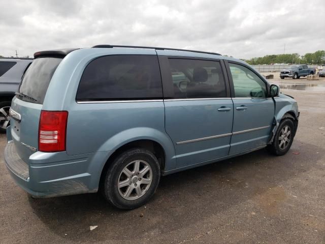 2010 Chrysler Town & Country Touring