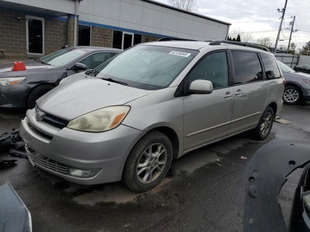 2005 Toyota Sienna XLE