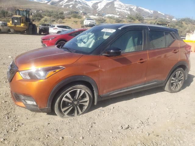 2020 Nissan Kicks SR