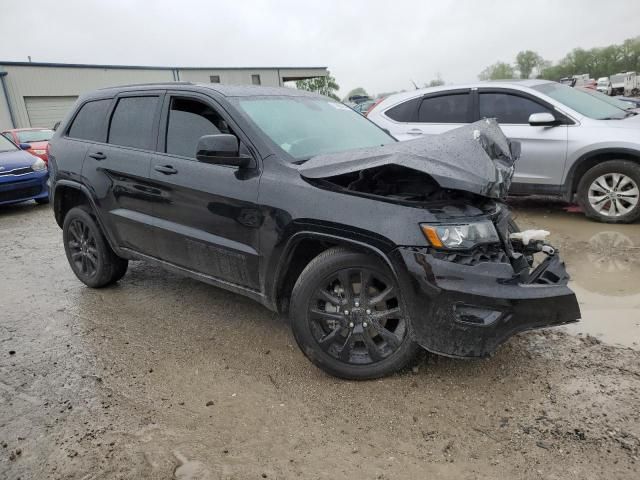 2020 Jeep Grand Cherokee Laredo