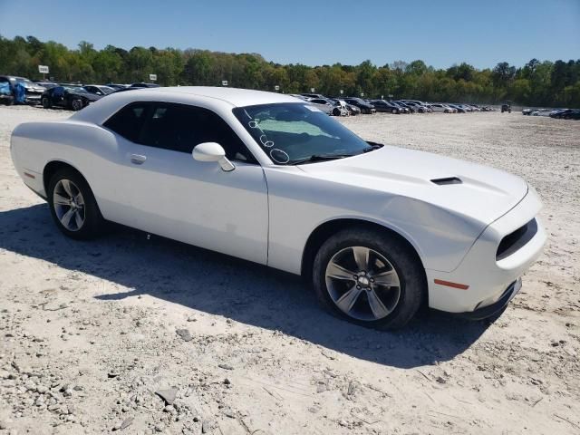 2016 Dodge Challenger SXT