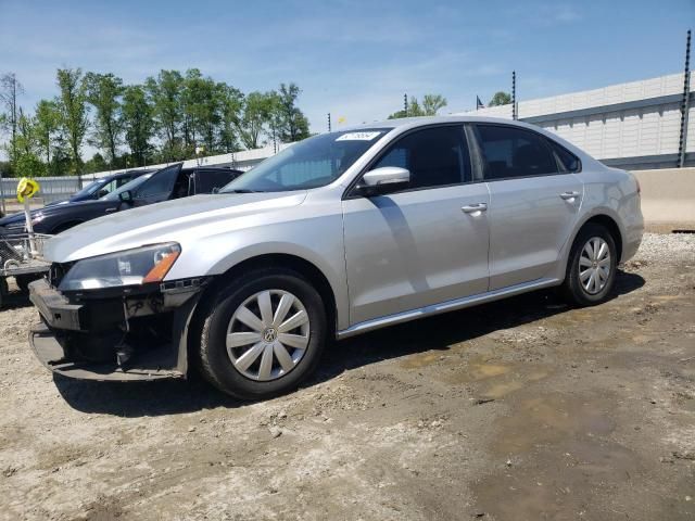 2013 Volkswagen Passat S