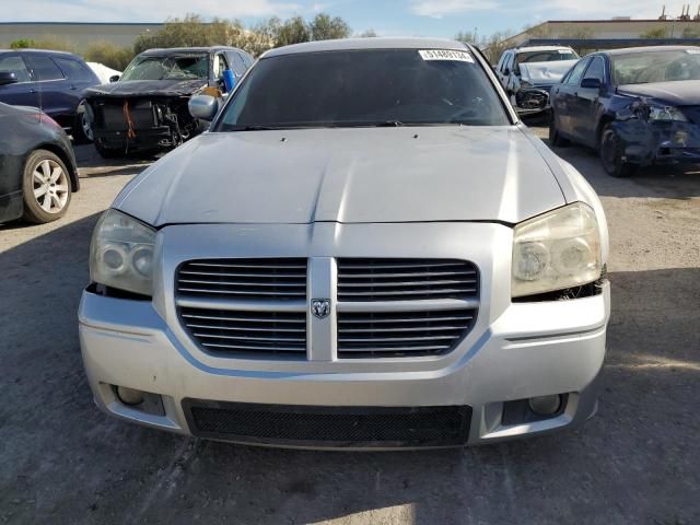 2006 Dodge Magnum SXT