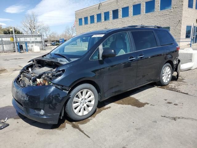 2015 Toyota Sienna XLE