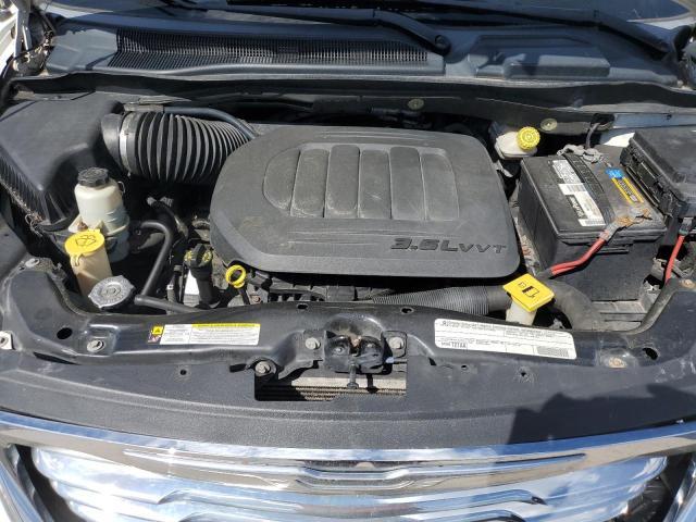 2011 Chrysler Town & Country Touring