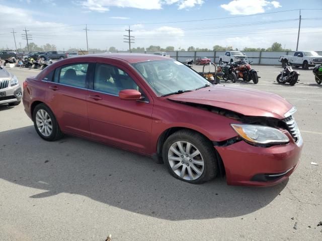 2013 Chrysler 200 Touring