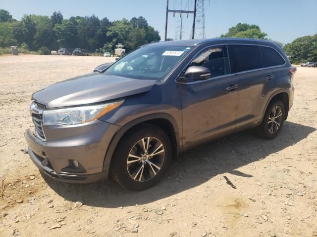 2016 Toyota Highlander XLE