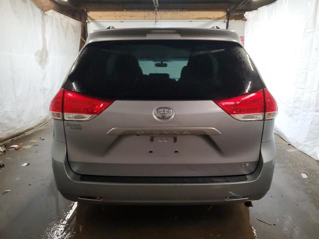 2012 Toyota Sienna LE