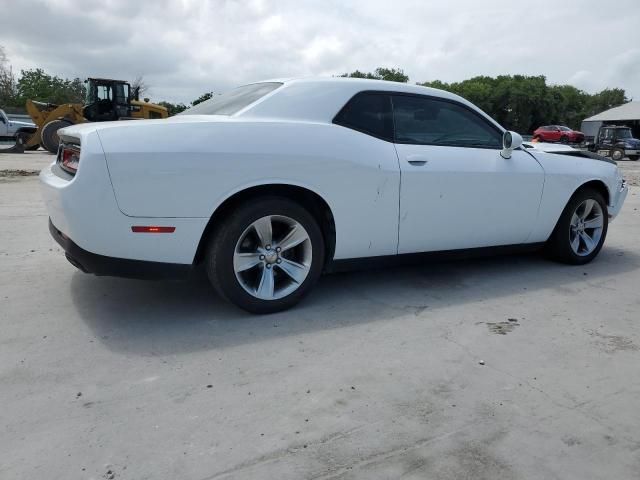 2016 Dodge Challenger SXT