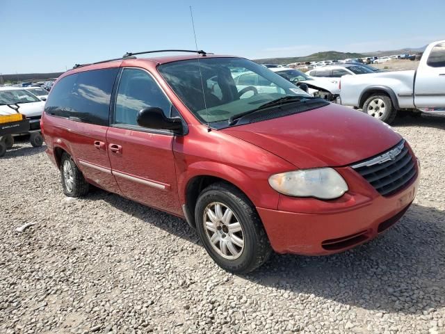 2006 Chrysler Town & Country Touring