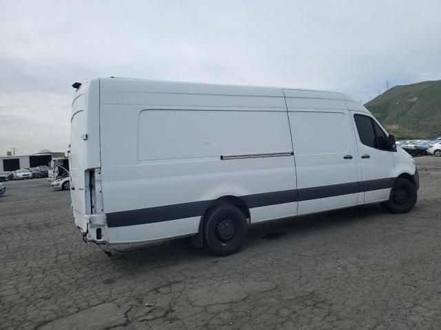 2022 Mercedes-Benz Sprinter 2500