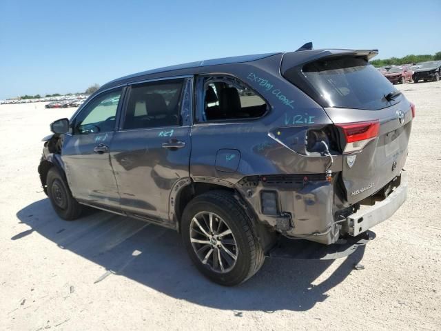 2018 Toyota Highlander SE