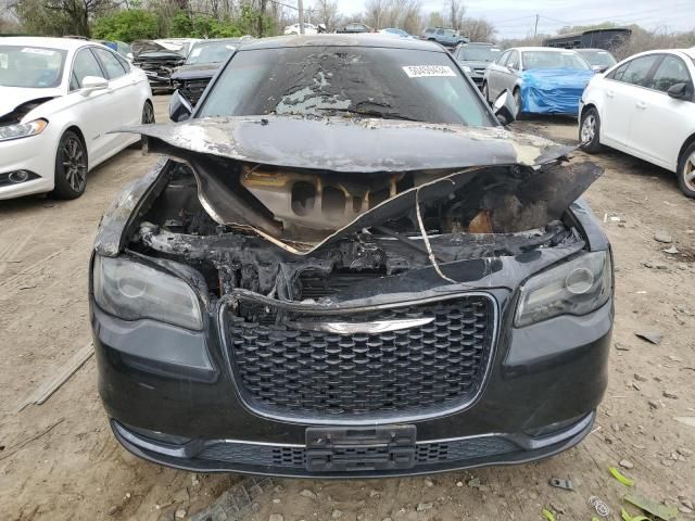 2018 Chrysler 300 S