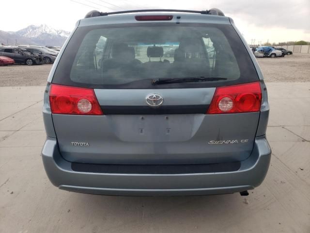 2008 Toyota Sienna CE