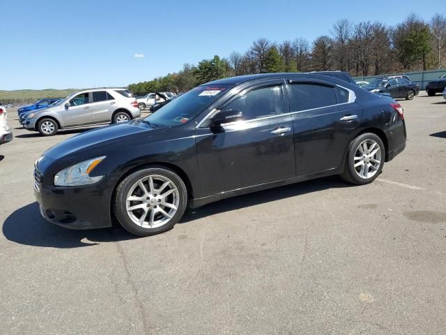 2010 Nissan Maxima S