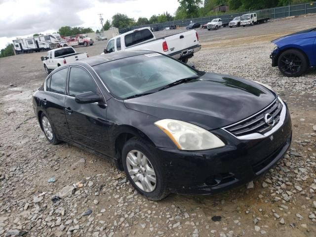 2010 Nissan Altima Base