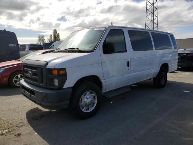 2010 Ford Econoline E350 Super Duty Wagon