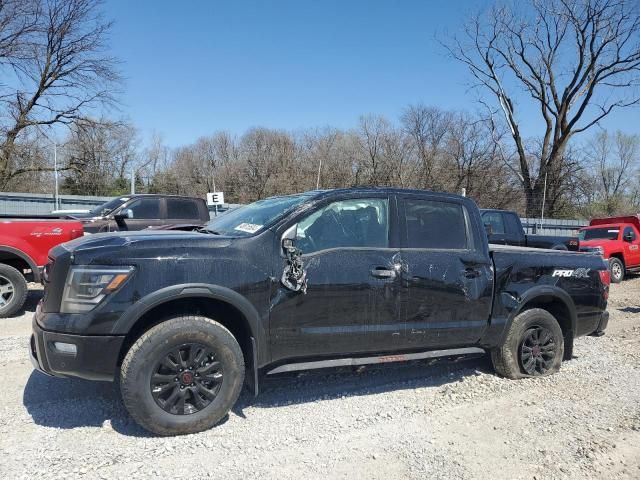 2023 Nissan Titan SV