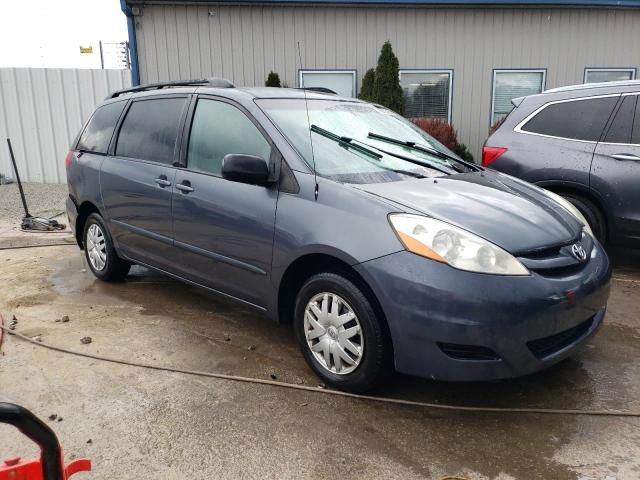 2007 Toyota Sienna CE