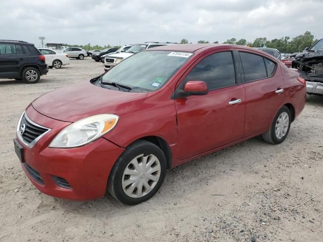 2014 Nissan Versa S