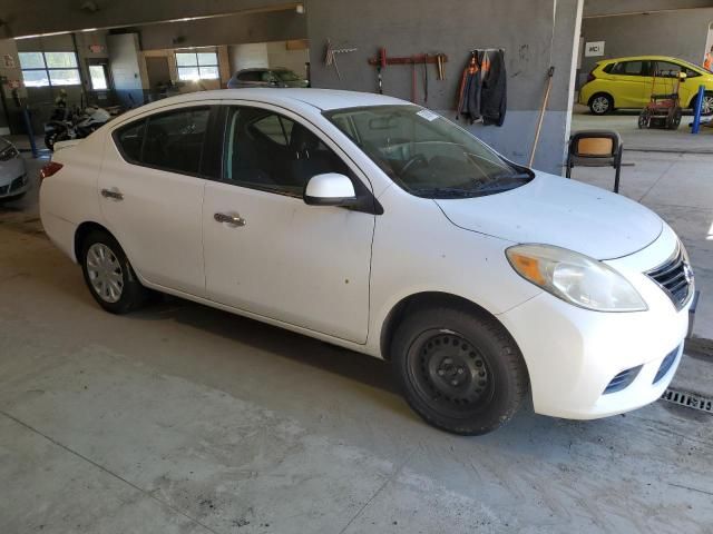 2013 Nissan Versa S