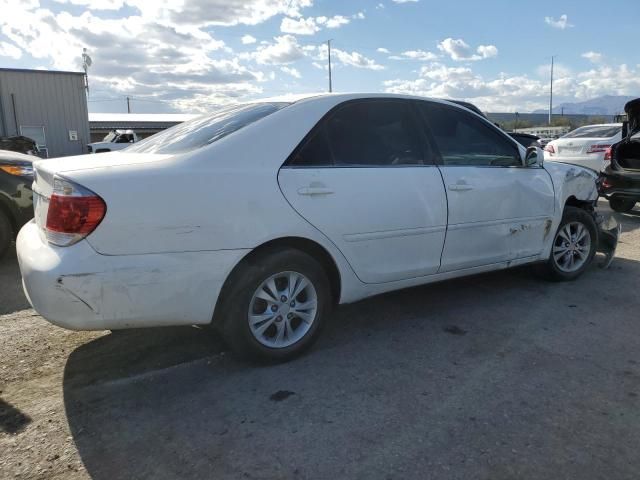 2005 Toyota Camry LE