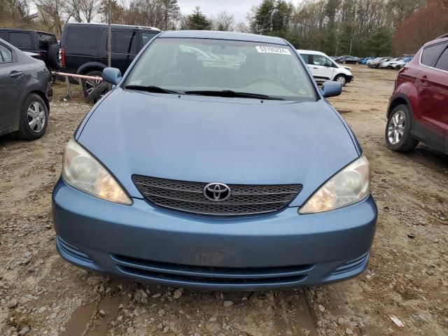 2004 Toyota Camry LE