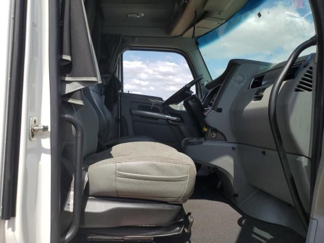 2019 Kenworth Construction T680