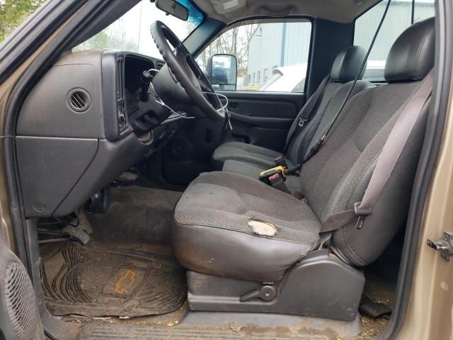 2004 Chevrolet Silverado C2500 Heavy Duty