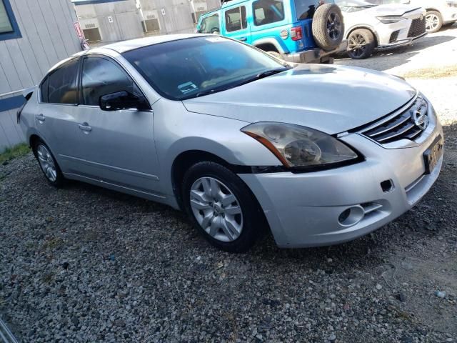 2010 Nissan Altima Base