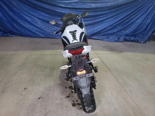 2013 Kawasaki EX650 E